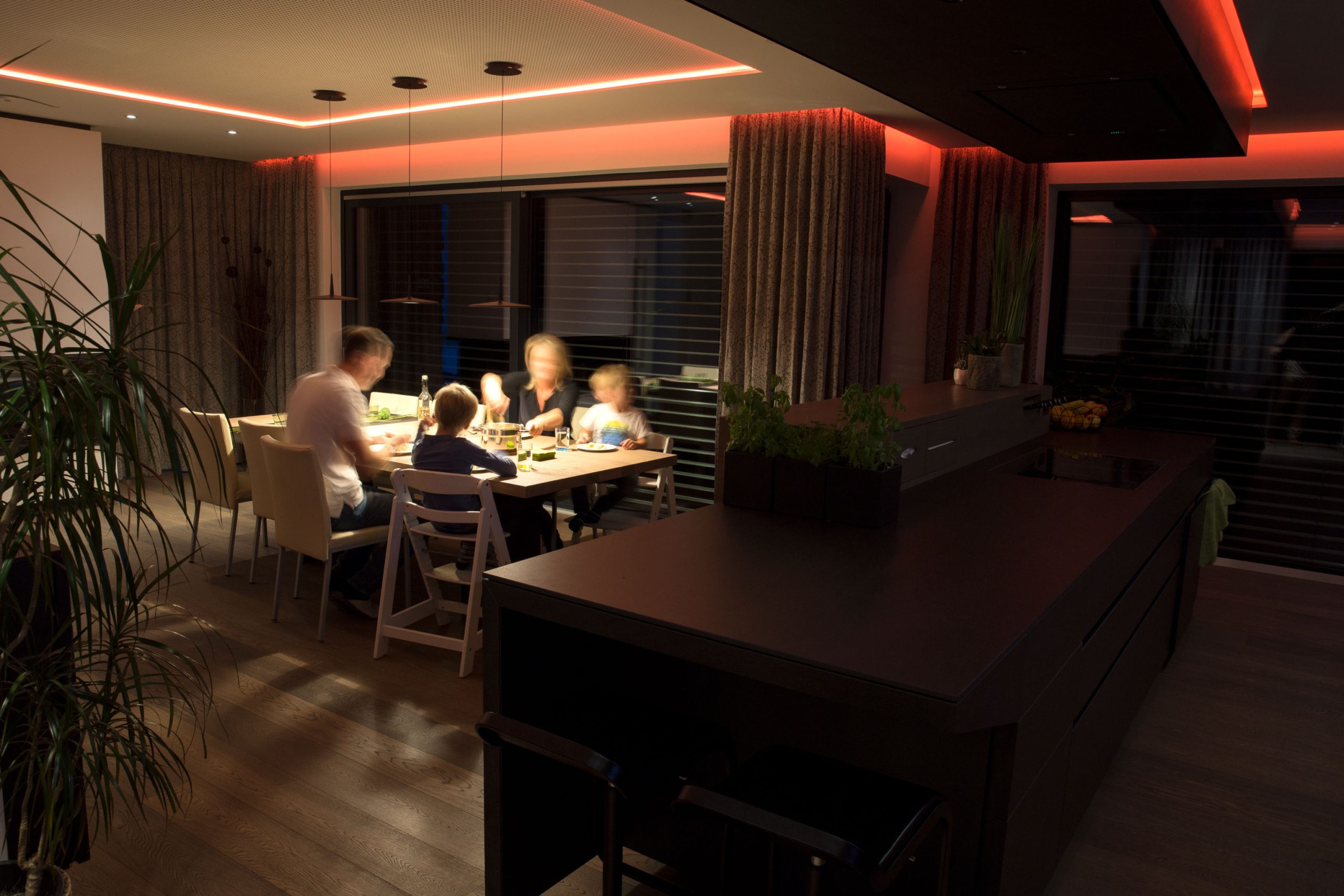 sistem iluminat smart home